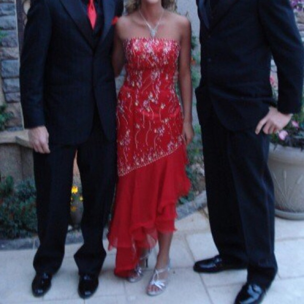Gorgeous red prom dress